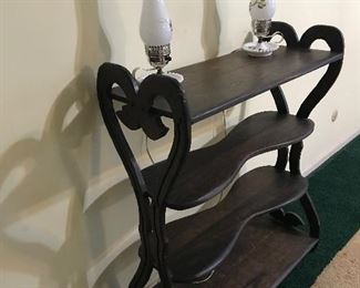 Now this is a wonderful Victorian Curio/Bookshelf.  Love this design.