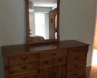  Triple dresser with mirror - excellent condition