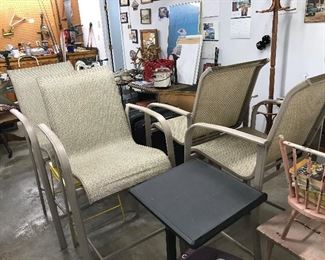 Great Table Top Outdoor chairs