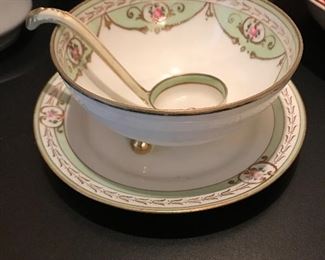 Beautiful Gravy Dish