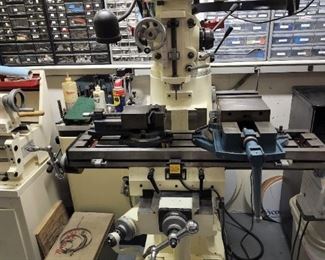 Jet Brand Model JVM-836-1 Vertical Milling machine w/best vise I have seen (you could mill with this vise)