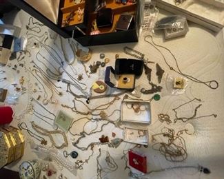 Large selection of jewelry.