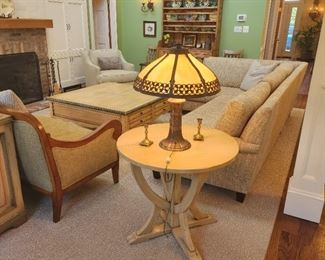 lamp 24"h, rug: 16'3 x 12'5