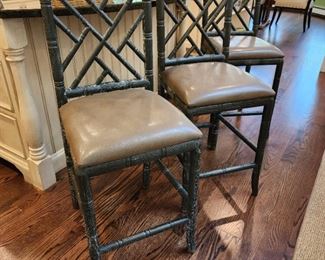 40h x 17w x 17d (seat height 24")