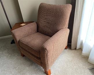 LA-Z-BOY Recliners (2)