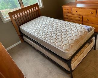 Twin Bedroom Set w/ pop up trundle 