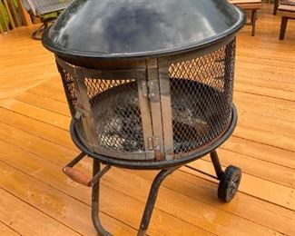 Portable Steel 30" Fire Pit                                                             Please note: This item may be sold ahead of the Sale 