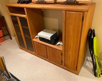 Oak Entertainment Center