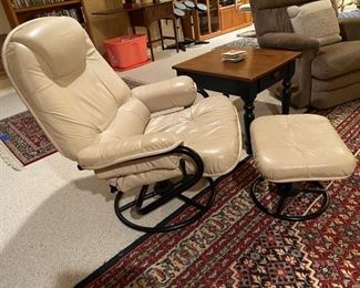 Stressless Leather Chair/Ottoman