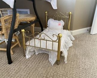 American Girl Doll / Pleasant Company / Samantha / Brass Bed Mattress & Pillow