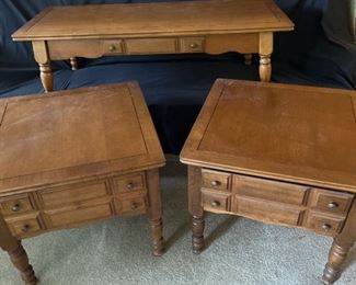 Coffee Table & Matching End Tables https://ctbids.com/estate-sale/17888/item/1783108