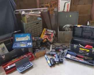 Power Tools Featuring Craftsman, Ryobi, Wagner, Black & Decker                                                https://ctbids.com/estate-sale/17888/item/1782286
