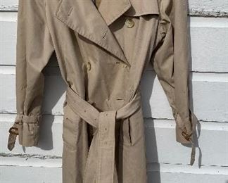 Vintage 1970s Ladies Burberry Trenchcoat. Missing belt buckle. Purchased in London at Harrods Department Store, Knightsbridge, London. Size: to come