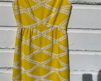 Vintage 1960s outfit from Bergdorf Goodman, size 8. 