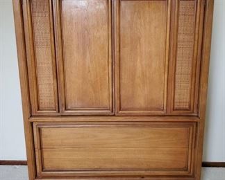 Mid Century Thomasville Gentlemans Chest