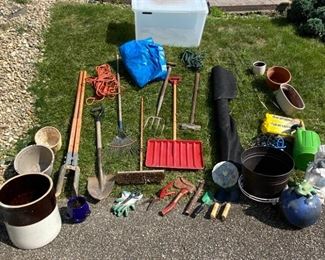 Outdoor Tools and Decor