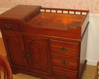 ETHAN ALLEN SERVER WITH COPPER SERVING TRAY.  EARLY SALE.  $325.  919-417-1950.