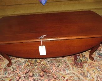 ETHAN ALLEN DROP LEAF COFFEE TABLE.