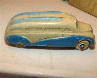 ANTIQUE TOY CAR.