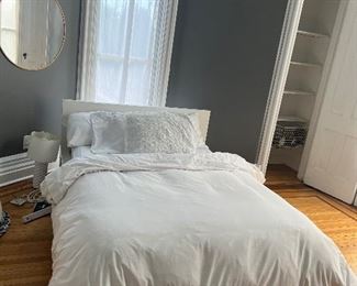 Ultra Modern Bed Set