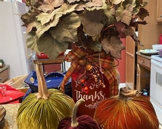 Crushed Velvet Pumpkins