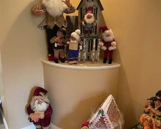 DROLLERIES Santa Figures