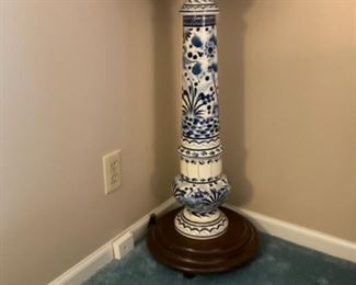 Blue and White Pottery Plant Stand