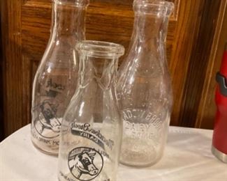 Meadowbrook Dairy Of Holland Milk Jars