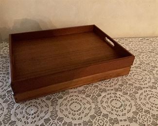 Kalmar designs teak wood trays