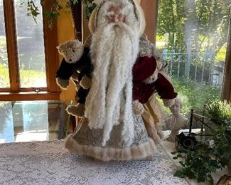 Santa and his Teddies 