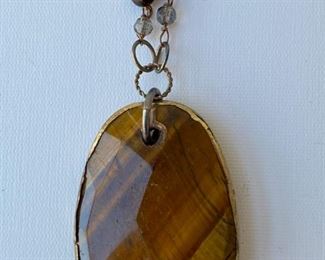 4 Necklaces, Natural Stone & 1 Extra Long Beaded Jewelry
Lot #: 140