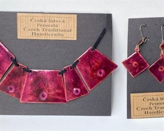 New Hand Made Necklace & Earrings Set From Czech Republic Jewelry
Lot #: 98