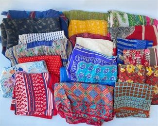 20 Scarves, Mostly Silk Vintage: Verasheer, Kimball, Anne Klein, Honey & More
Lot #: 35