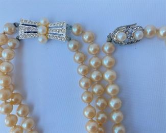 2 Vintage Faux Pearl Necklaces
Lot #: 139