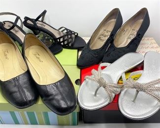 4 Pairs Of Shoes: New Unlisted, Vintage Lord & Taylor, Trotters & More, Sizes 7.5 - 8
Lot #: 115