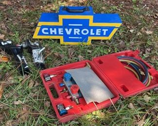 Chevrolet Tool Box, A/C Manifold Gauge Set, & Tow Hitch https://ctbids.com/estate-sale/18086/item/1806469