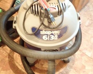SHOP VAC