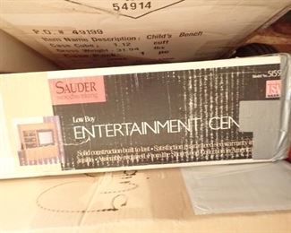 SAUDER ENTERTAINMENT CENTER 5159