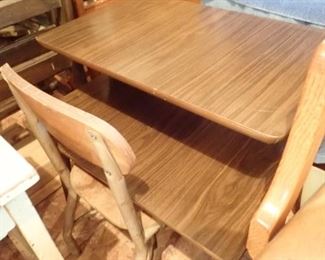 2 TIER DESK - METAL CHAIR