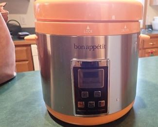 BON APPETIT COOKER