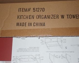 51270 KITCHEN ORGANIZER W/TOWEL BAR 