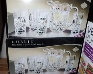 DUBLIN PITCHER & GLASSES