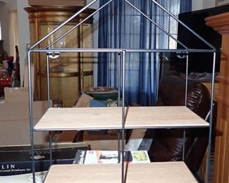 HOUSE SHELF