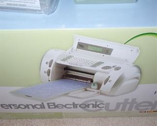 PERSONAL ELECTRONIC CUTTER