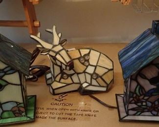 STAINED GLASS HOUSES - STAINED GLASS DEER
