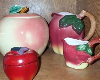 APPLE COOKIE JAR - PITCHER CREAMER