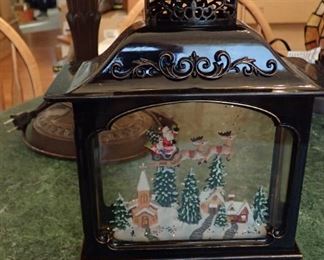 CHRISTMAS LANTERN