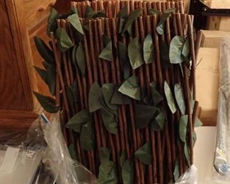 TWIG FENCE WITH LEAVES