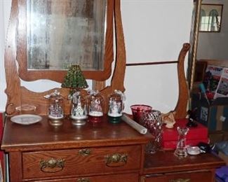 VINTAGE BUTLER VANITY DRY SINK