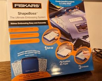 FISKARS SHAPE BOSS